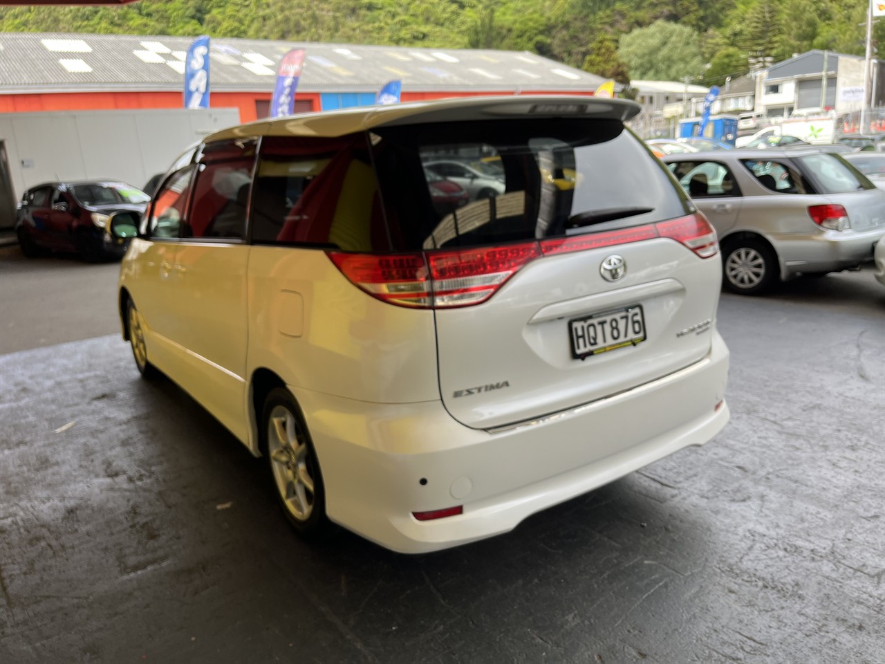 2006 Toyota Estima