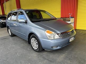 2010 Kia Carnival