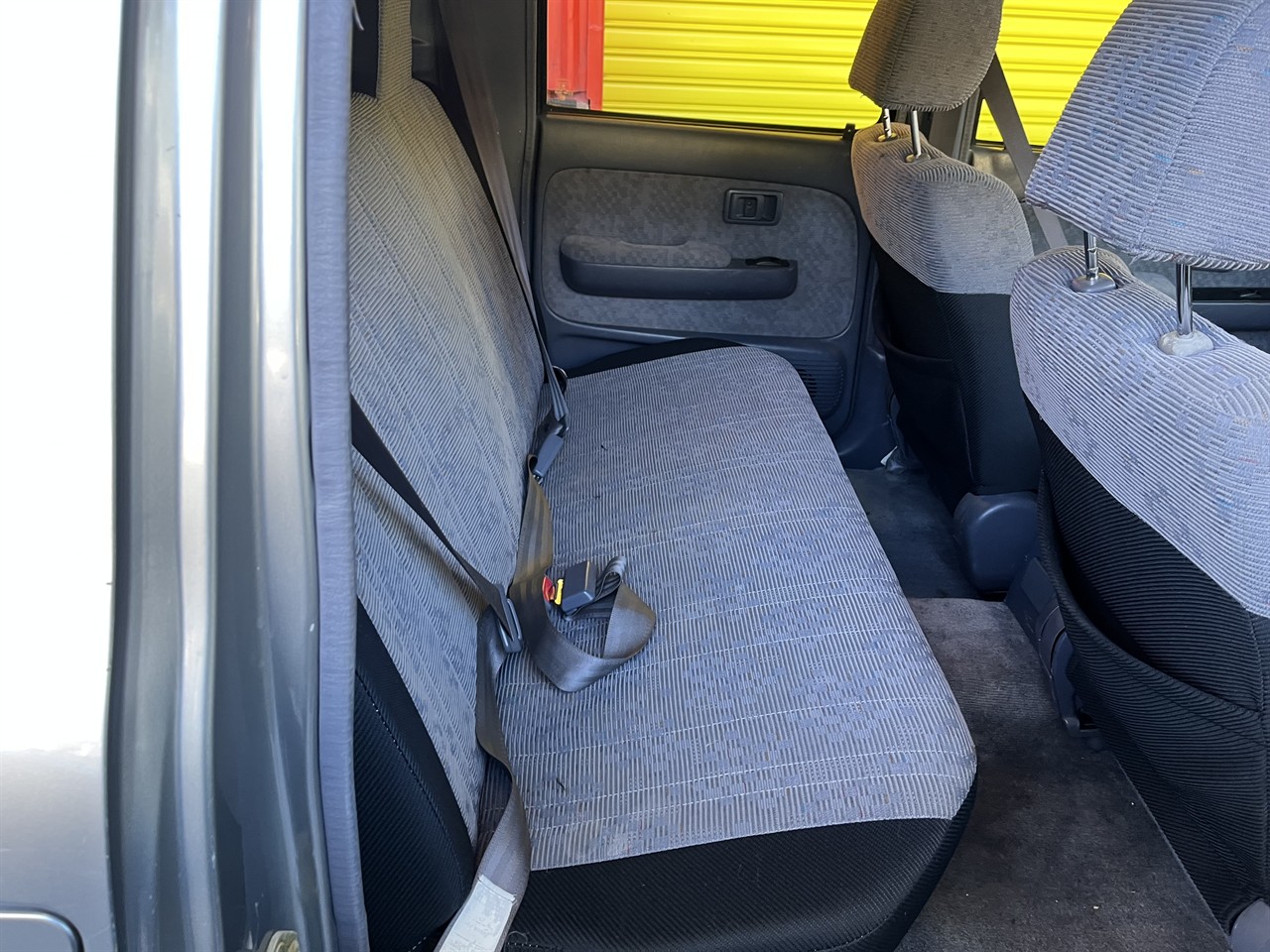 2003 Toyota Hilux