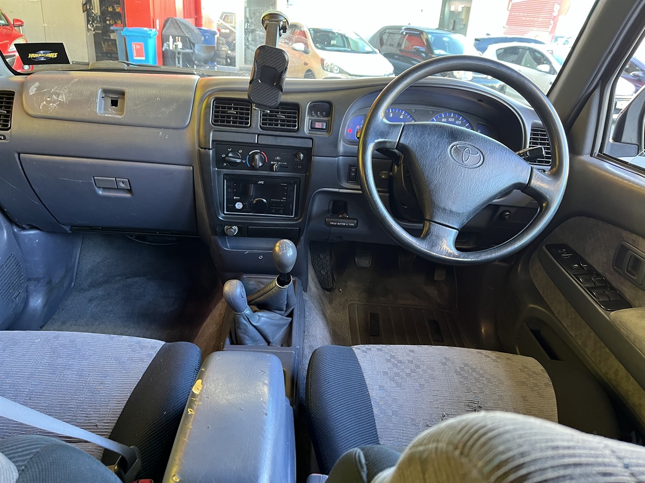 2003 Toyota Hilux