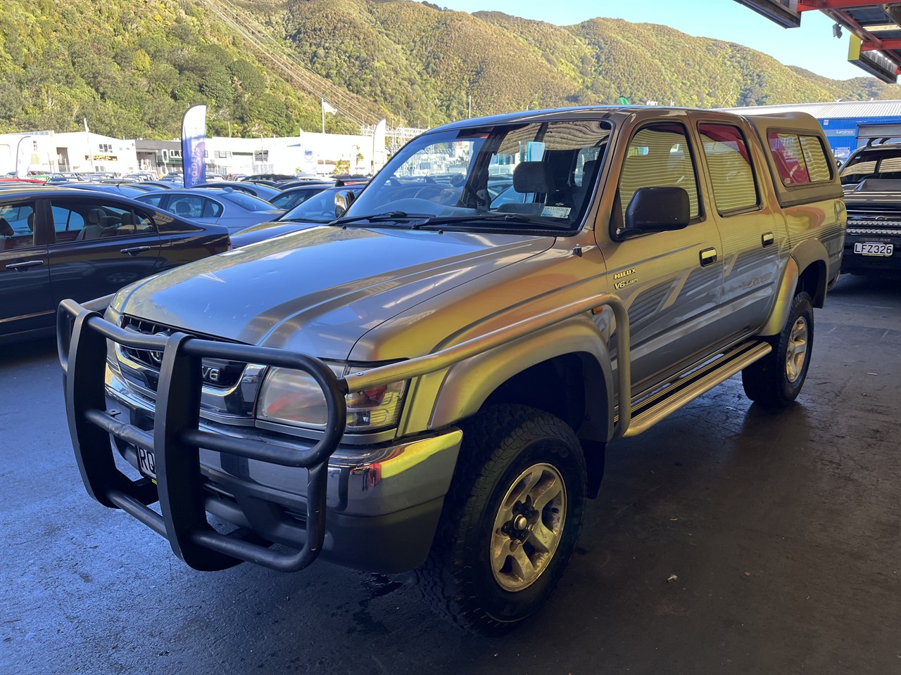 2003 Toyota Hilux