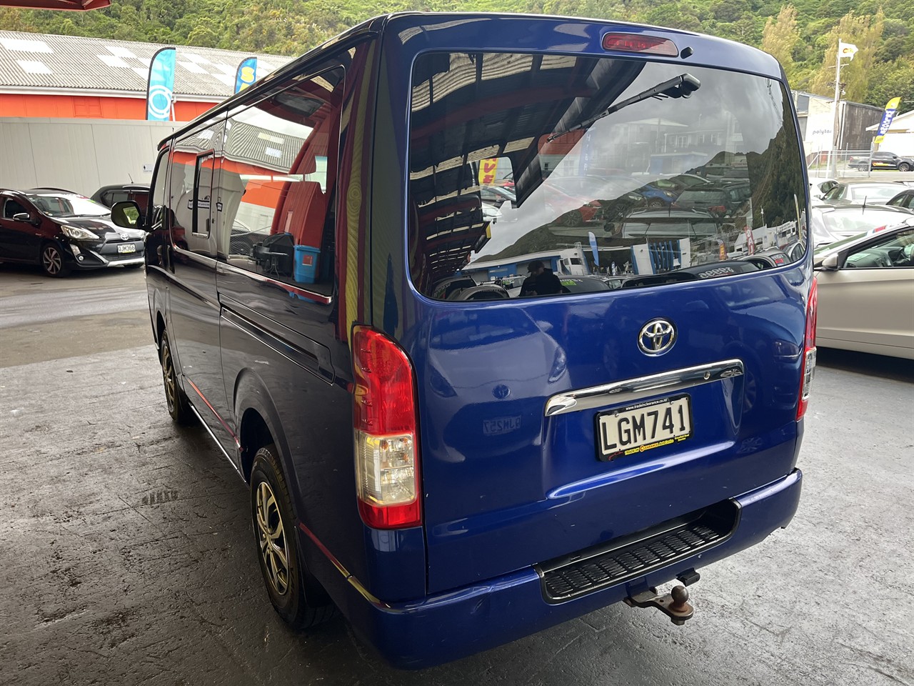 2015 Toyota Hiace