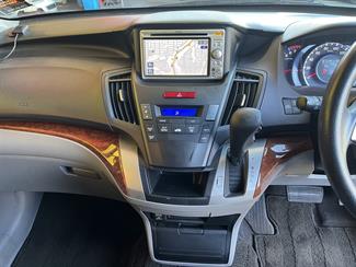 2010 Honda Odyssey - Thumbnail