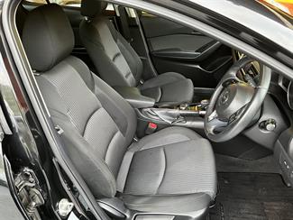 2015 Mazda Axela - Thumbnail