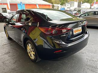 2015 Mazda Axela - Thumbnail