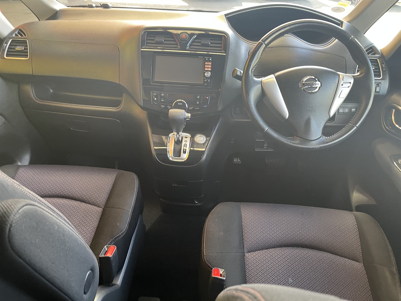 2013 Nissan Serena