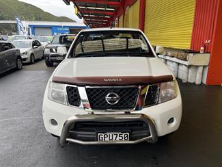 2012 Nissan Navara - Thumbnail