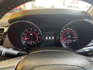 2015 Holden Commodore - Thumbnail