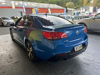 2015 Holden Commodore - Thumbnail