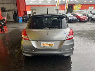 2016 Suzuki Swift - Thumbnail