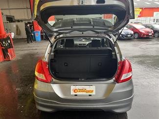 2016 Suzuki Swift - Thumbnail