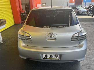 2007 Toyota Blade - Thumbnail