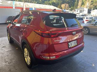 2016 Kia Sportage - Thumbnail