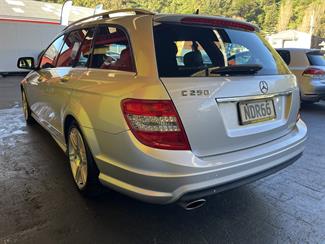 2008 Mercedes-Benz C250 - Thumbnail