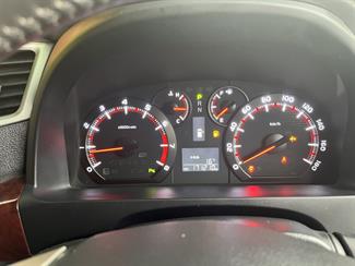 2013 Toyota Vellfire - Thumbnail