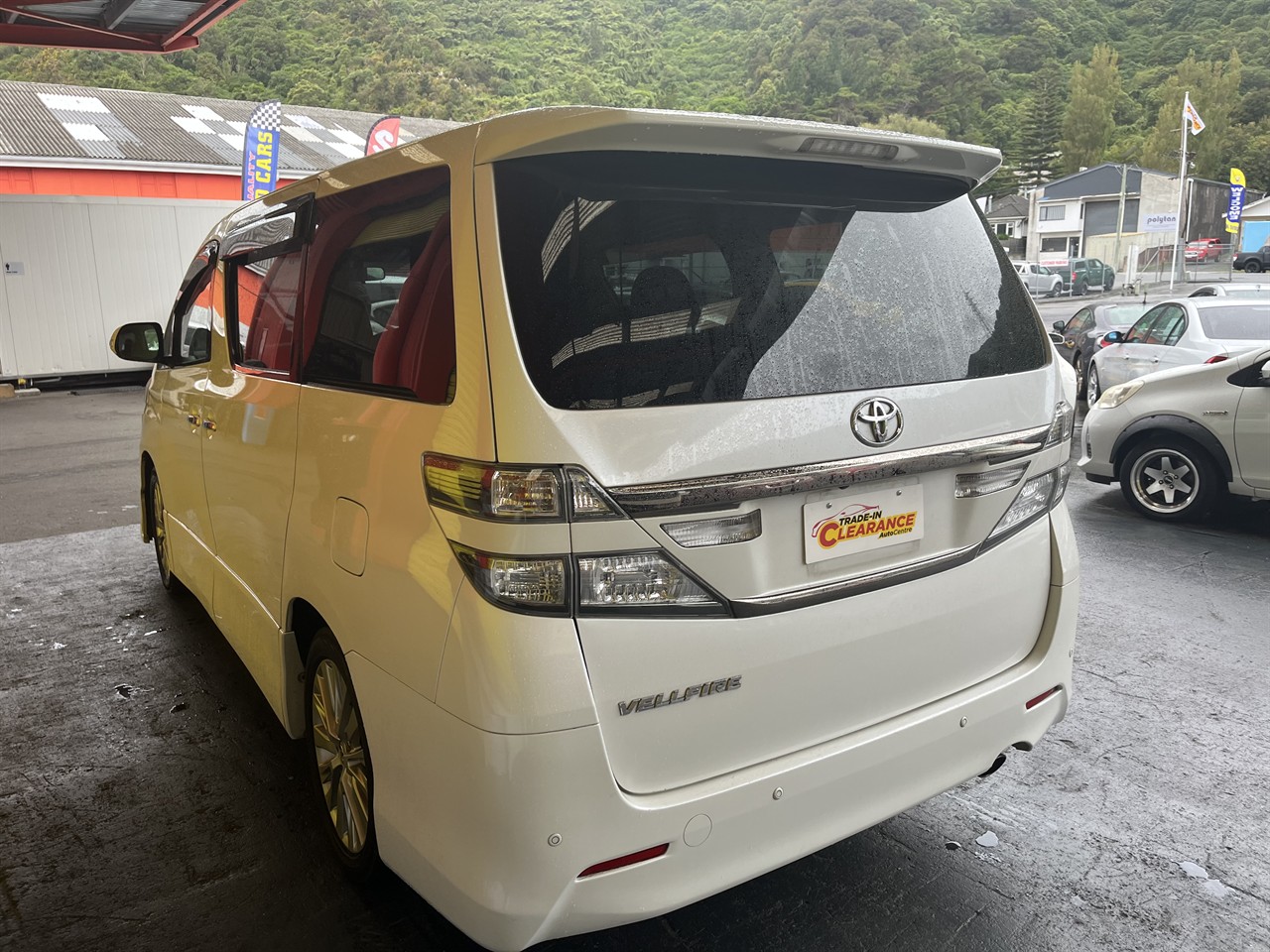 2013 Toyota Vellfire