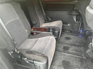 2013 Toyota Vellfire - Thumbnail