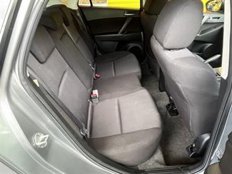 2009 Mazda Axela - Thumbnail