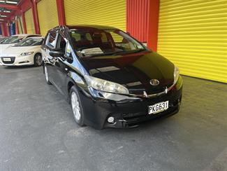2009 Toyota Wish - Thumbnail
