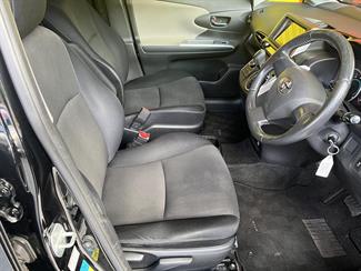 2009 Toyota Wish - Thumbnail