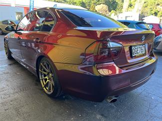 2007 BMW 320i - Thumbnail