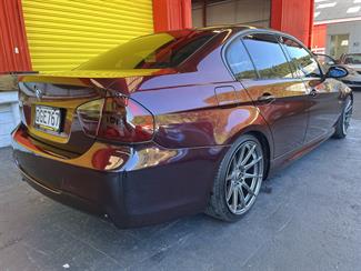2007 BMW 320i - Thumbnail