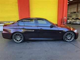 2007 BMW 320i - Thumbnail