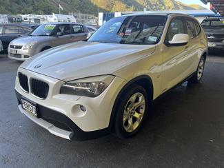 2011 BMW X1 - Thumbnail