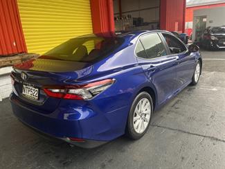 2021 Toyota Camry - Thumbnail