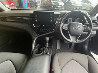 2021 Toyota Camry - Thumbnail