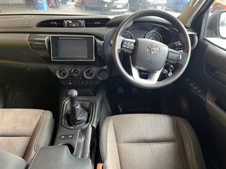 2018 Toyota Hilux - Thumbnail