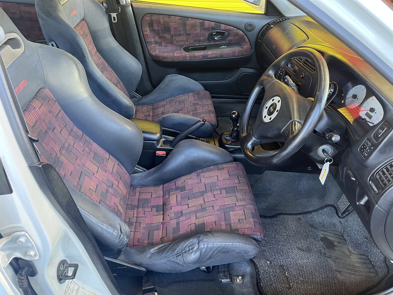 1996 Mitsubishi Lancer