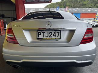 2012 Mercedes-Benz c180 - Thumbnail