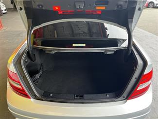 2012 Mercedes-Benz c180 - Thumbnail