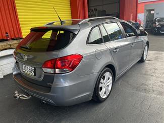 2015 Holden Cruze - Thumbnail