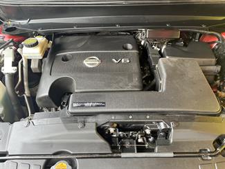 2013 Nissan pathfinder - Thumbnail