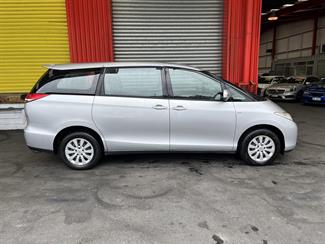 2006 Toyota Previa - Thumbnail