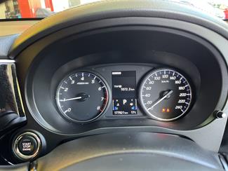2019 Mitsubishi Outlander - Thumbnail