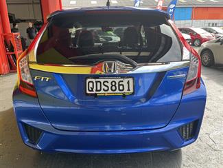 2017 Honda Fit - Thumbnail