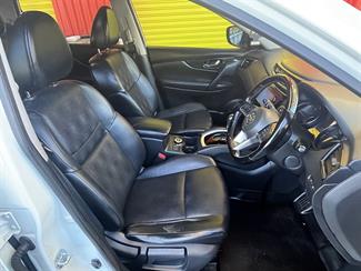 2017 Nissan X-Trail - Thumbnail