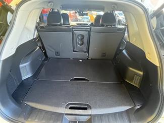 2017 Nissan X-Trail - Thumbnail