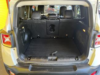 2018 Jeep Renegade - Thumbnail