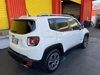 2018 Jeep Renegade - Thumbnail