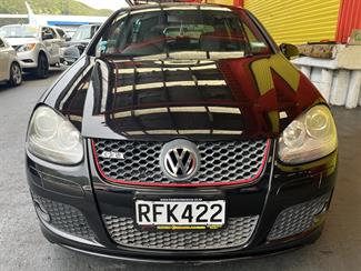 2009 Volkswagen Golf - Thumbnail