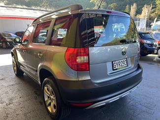 2013 Skoda Yeti - Thumbnail