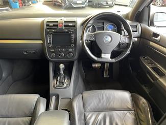 2006 Volkswagen Golf - Thumbnail