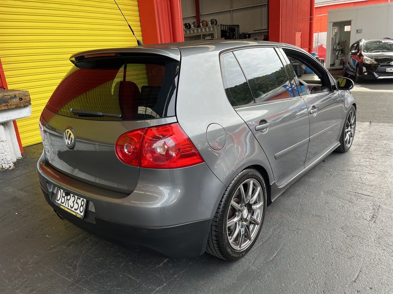 2006 Volkswagen Golf