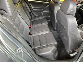 2006 Volkswagen Golf - Thumbnail