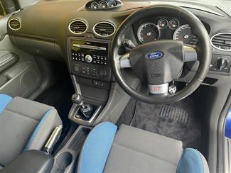 2006 Ford Focus - Thumbnail