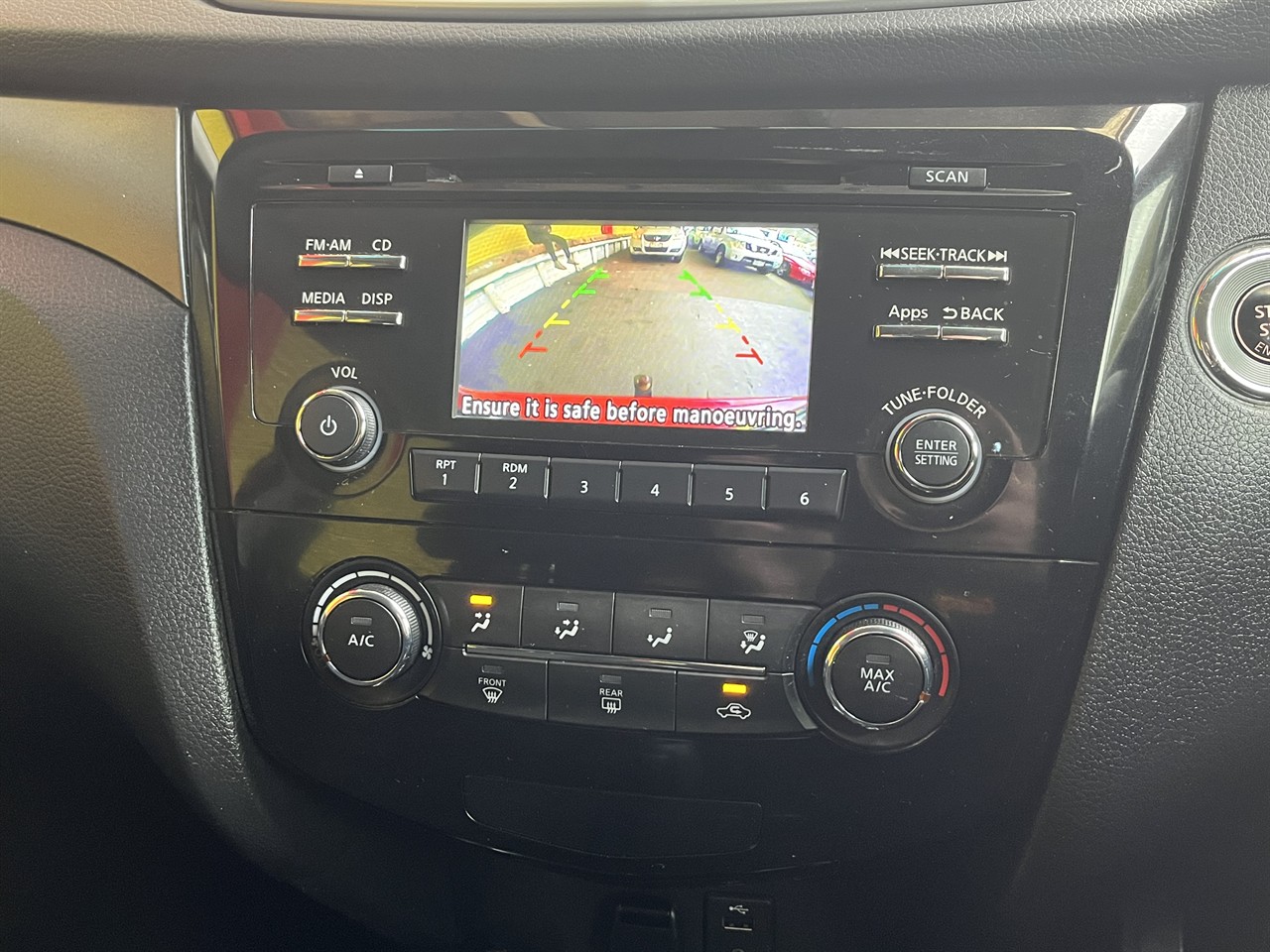 2016 Nissan X-Trail